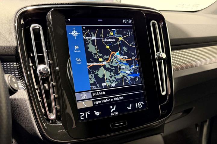 Hvid Volvo XC40 fra 2019
