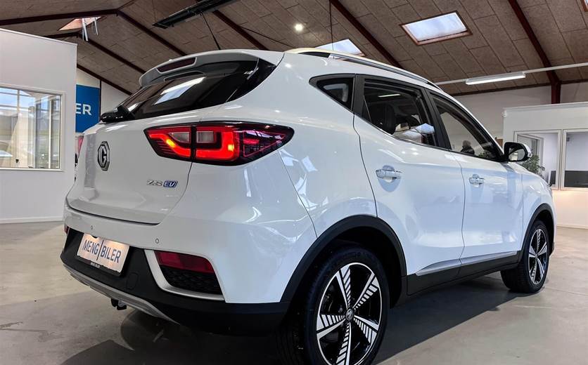 MG ZS EV