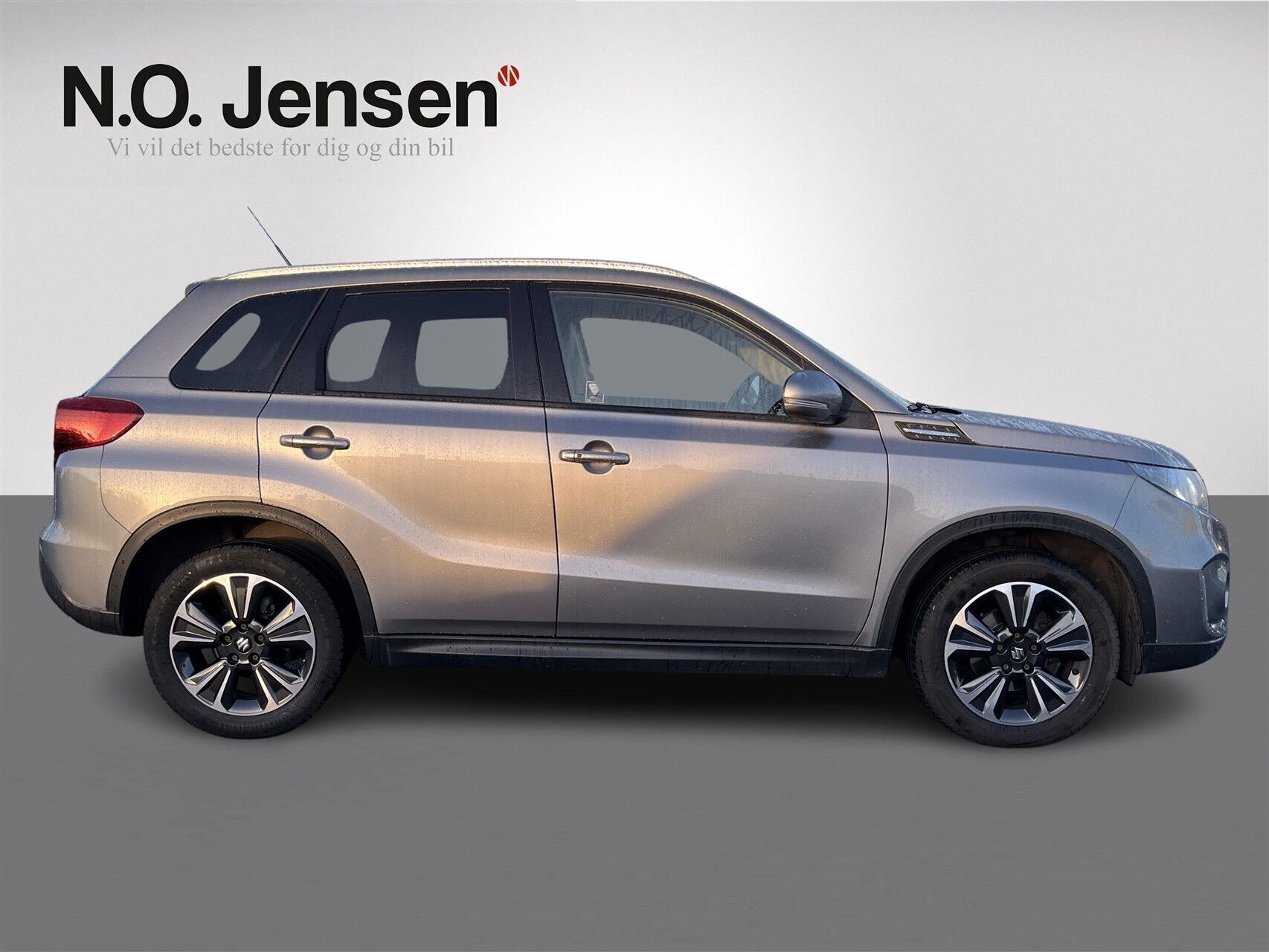 Suzuki Vitara 1,4 Boosterjet Adventure 120HK 5d