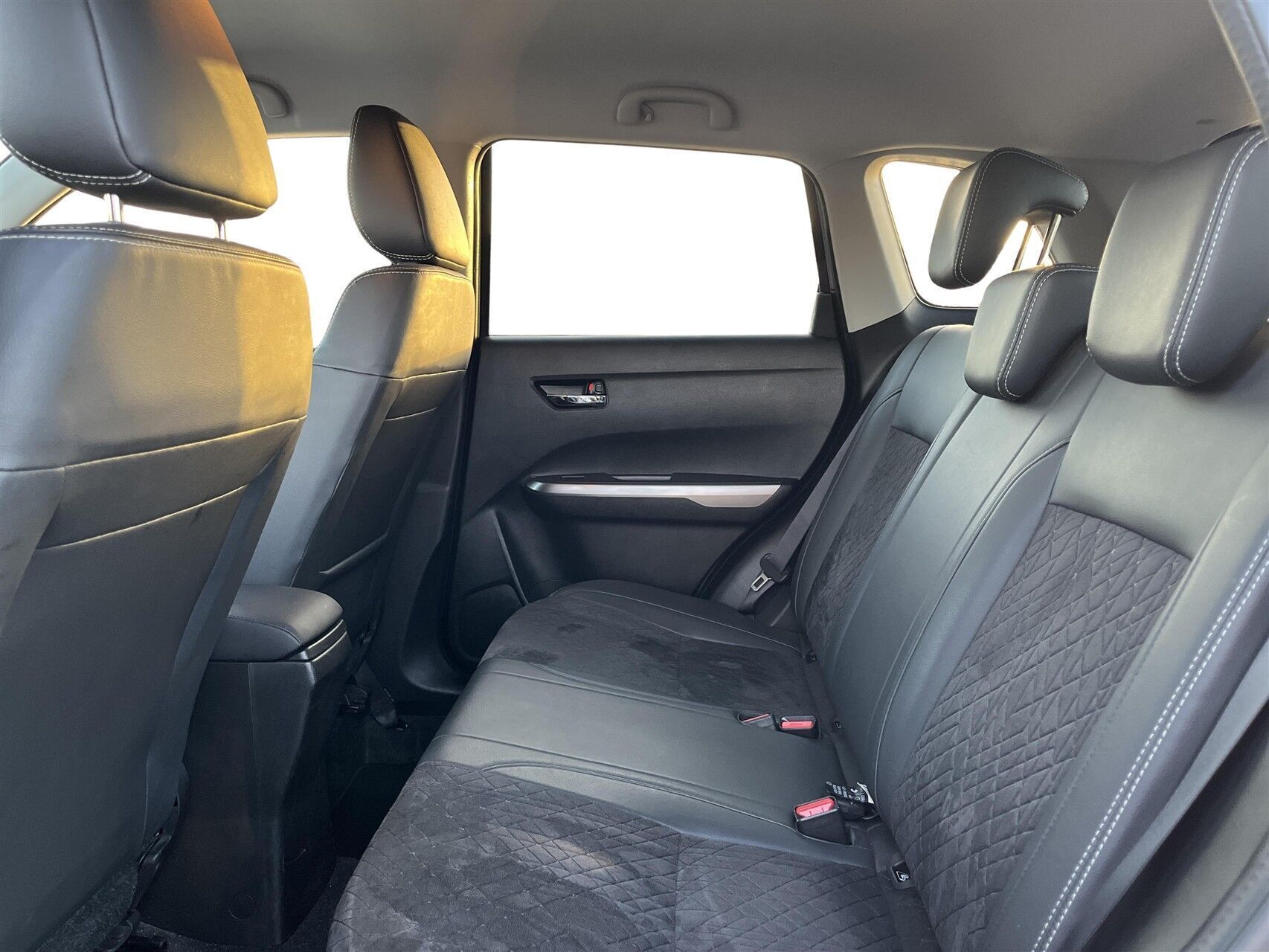 Suzuki Vitara 1,4 Boosterjet Adventure 120HK 5d