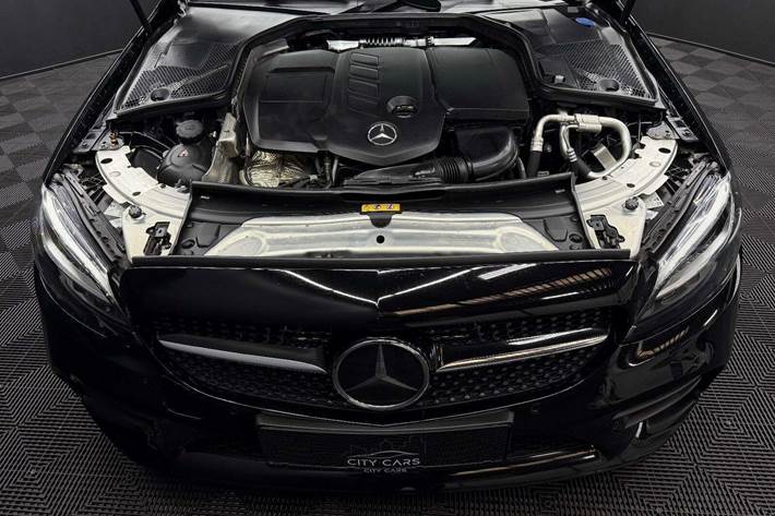 Sort Mercedes C220 d fra 2020