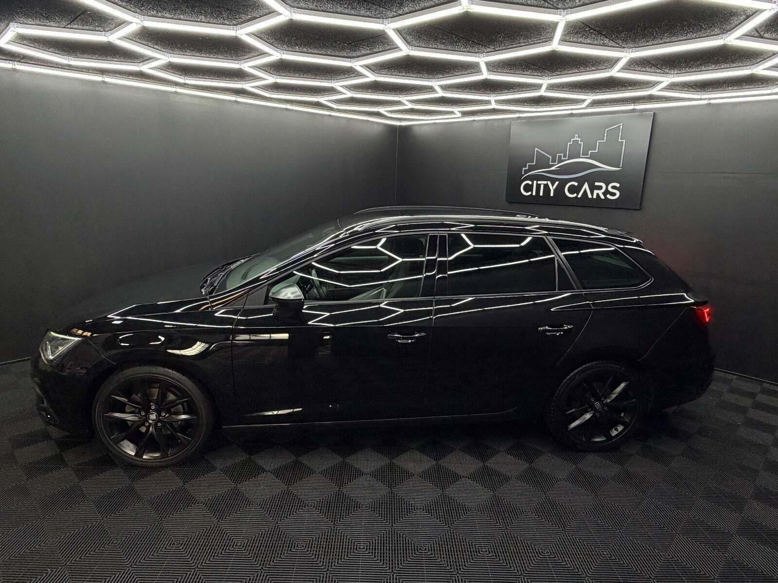 Seat Leon 1,5 TSi 150 FR Black Line+ ST DSG