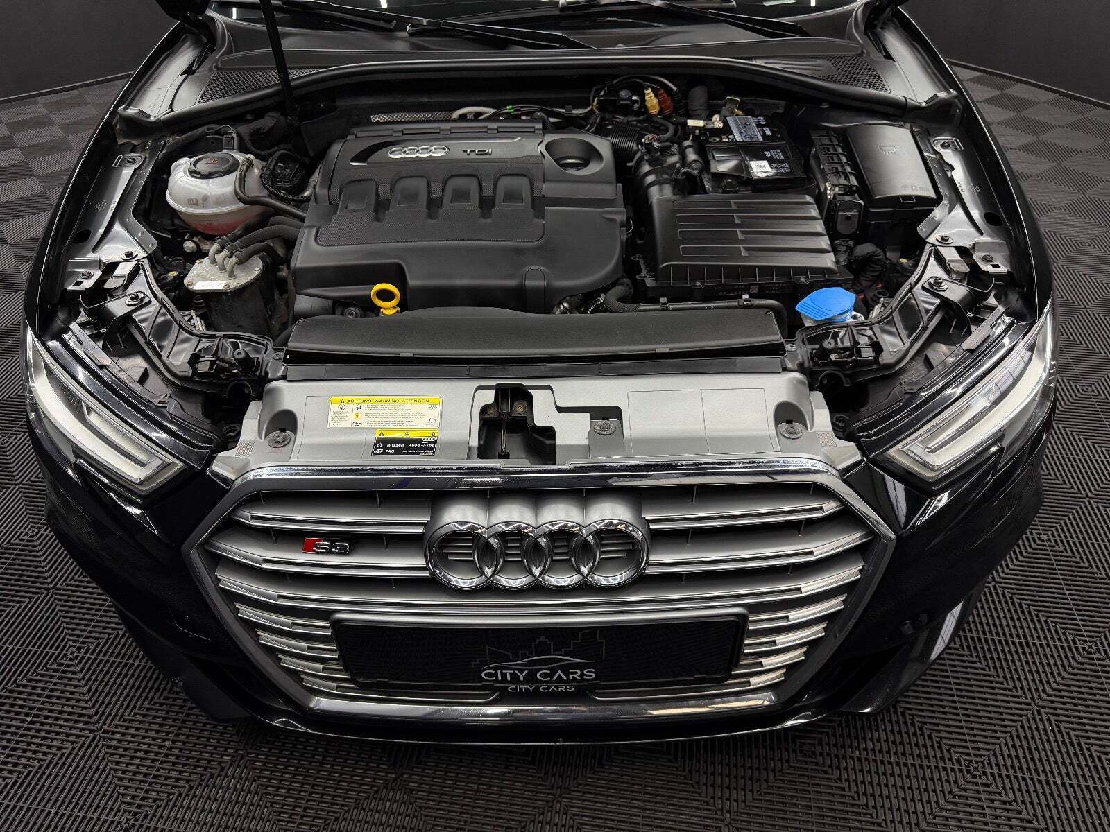 Sort Audi A3 fra 2019