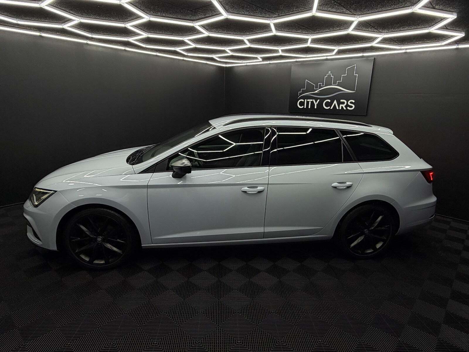 Seat Leon 1,5 TSi 150 FR Black Line+ ST DSG