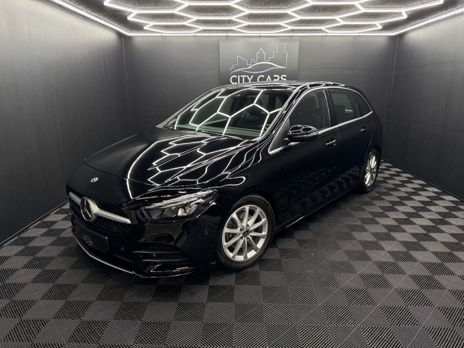 Mercedes B200 1,3 AMG Line aut.