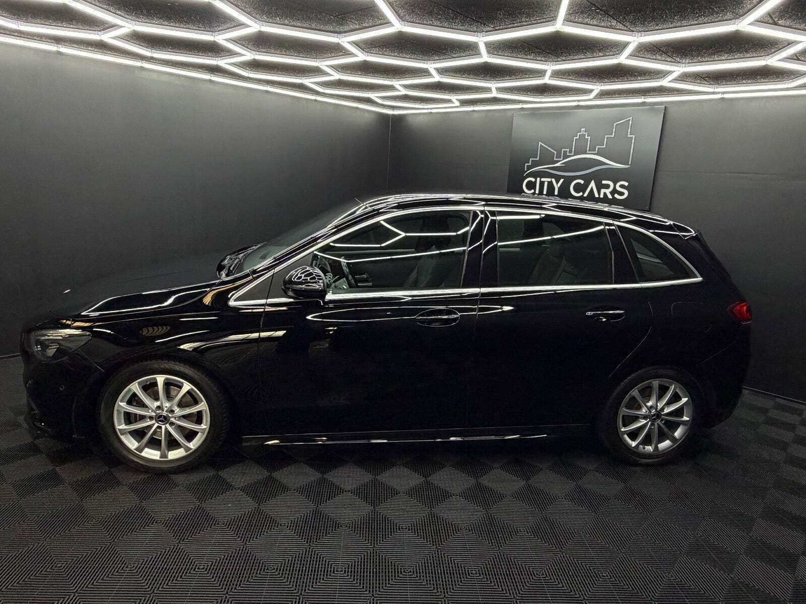 Mercedes B200 1,3 AMG Line aut.