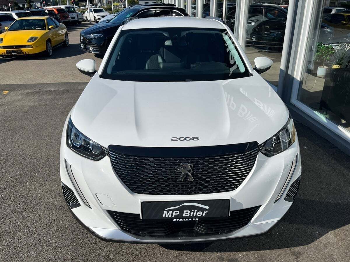 Hvid Peugeot 2008 fra 2020