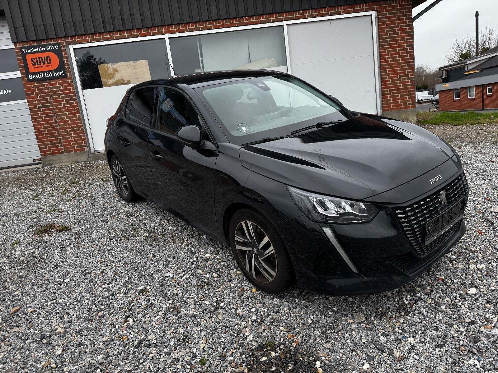 Peugeot 208 1,2 PureTech 100 Platin Pack