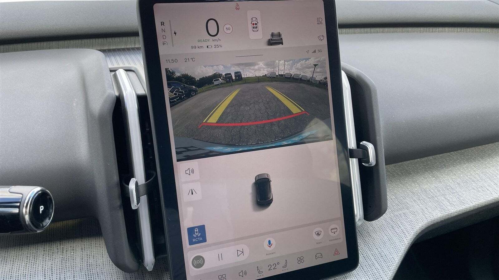 Gul Volvo EX30 fra 2024