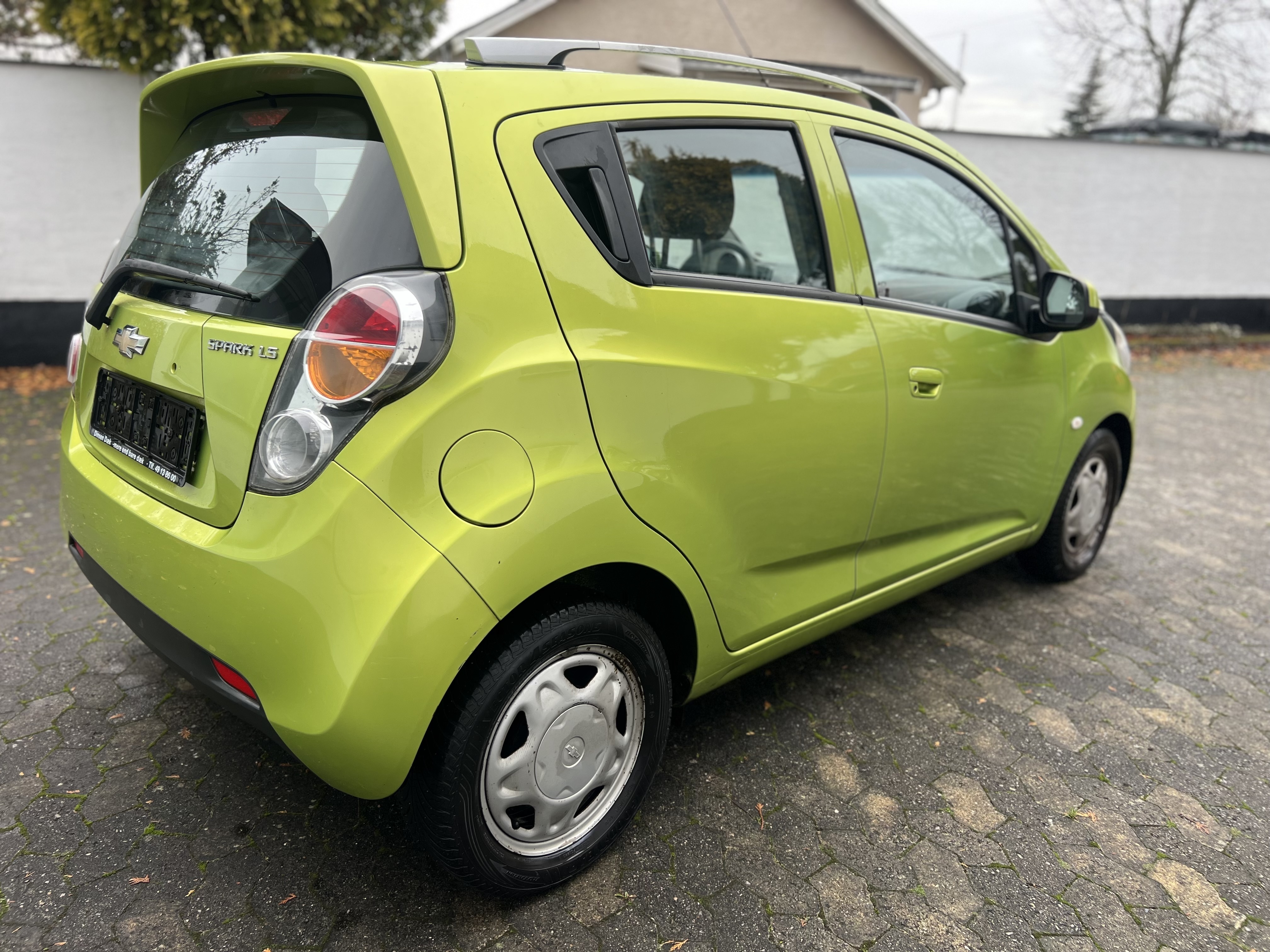 Grøn Chevrolet Spark fra 2012