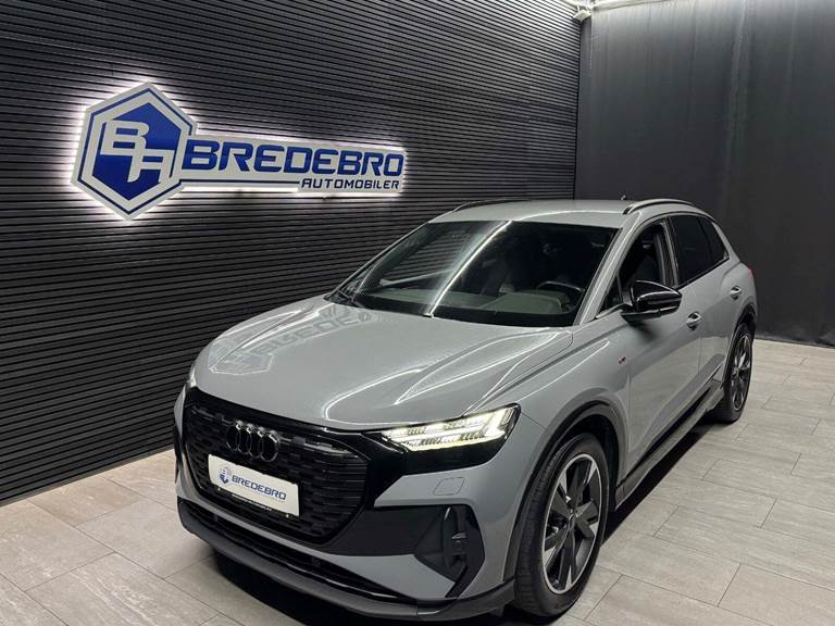 Audi Q4 e-tron 45 S-line