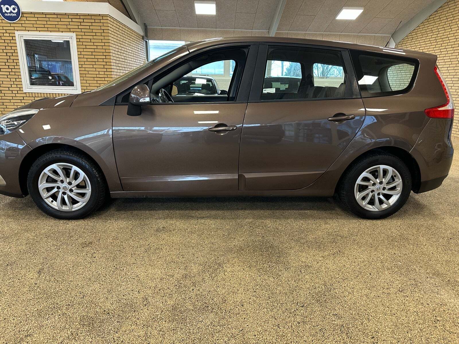 Renault Grand Scenic III 1,6 dCi 130 Dynamique 7prs