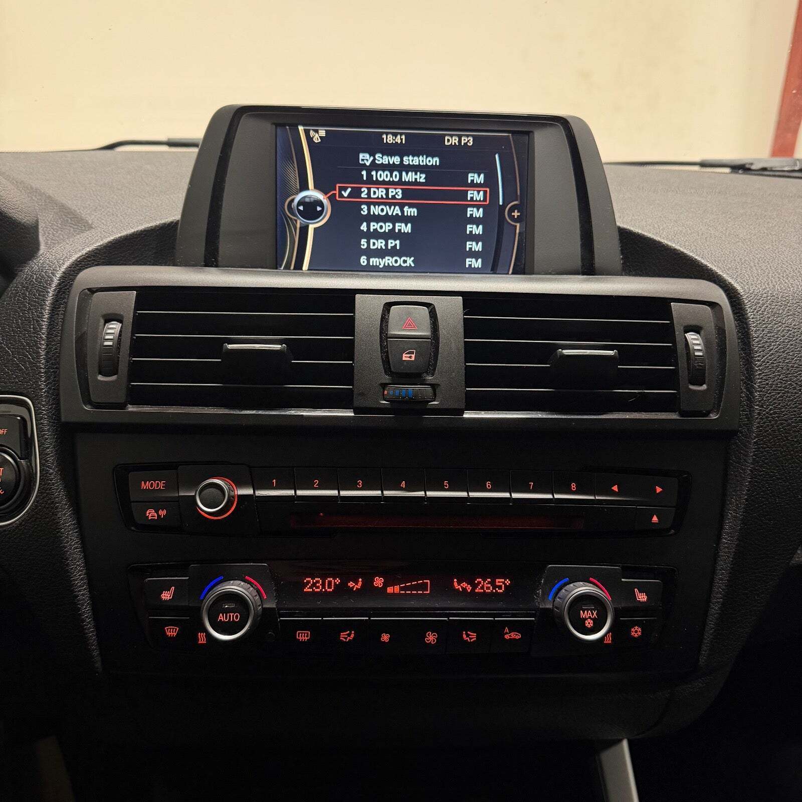 Sort BMW 116d fra 2012