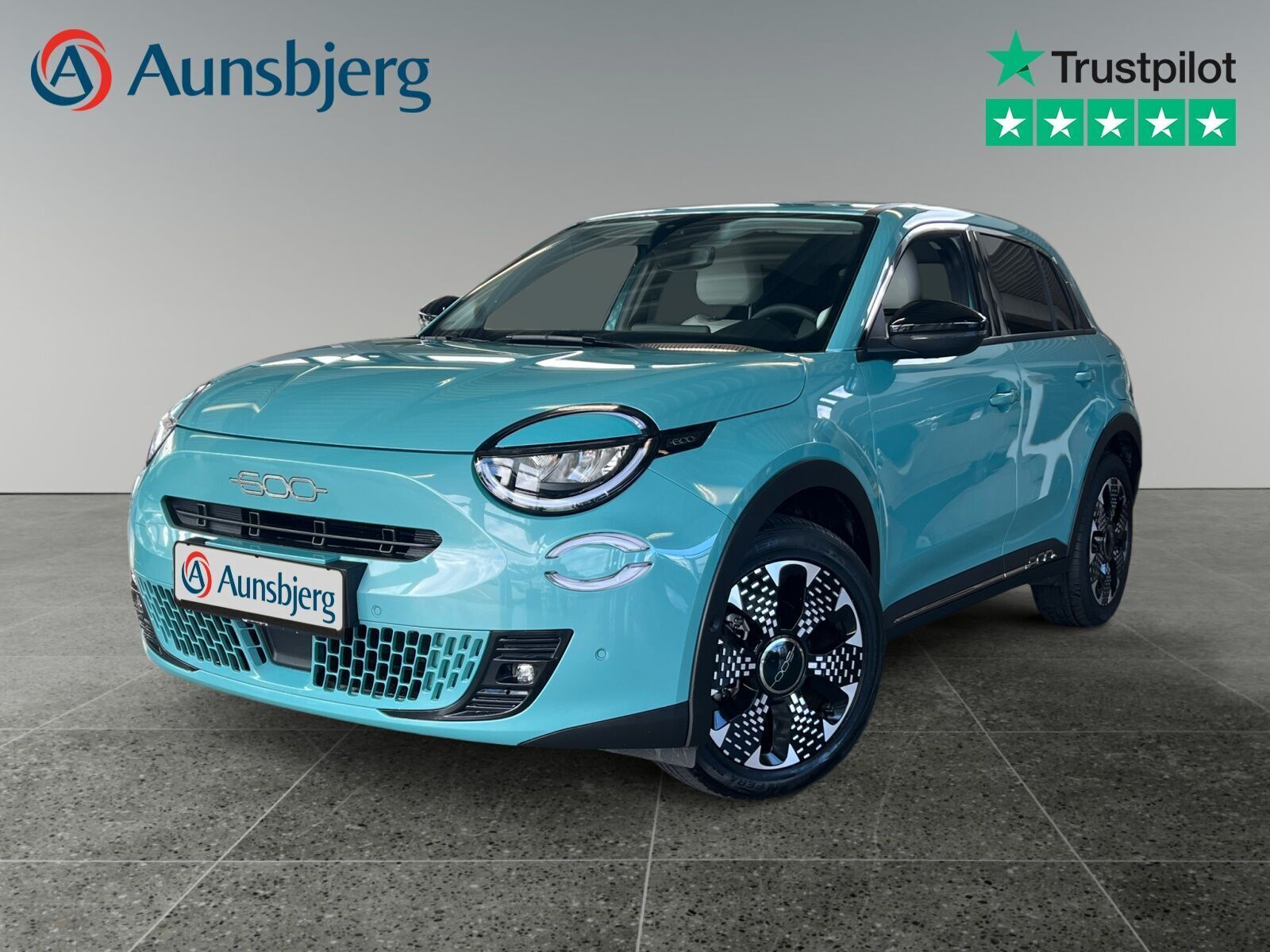 Turquoise Fiat 600e fra 2024
