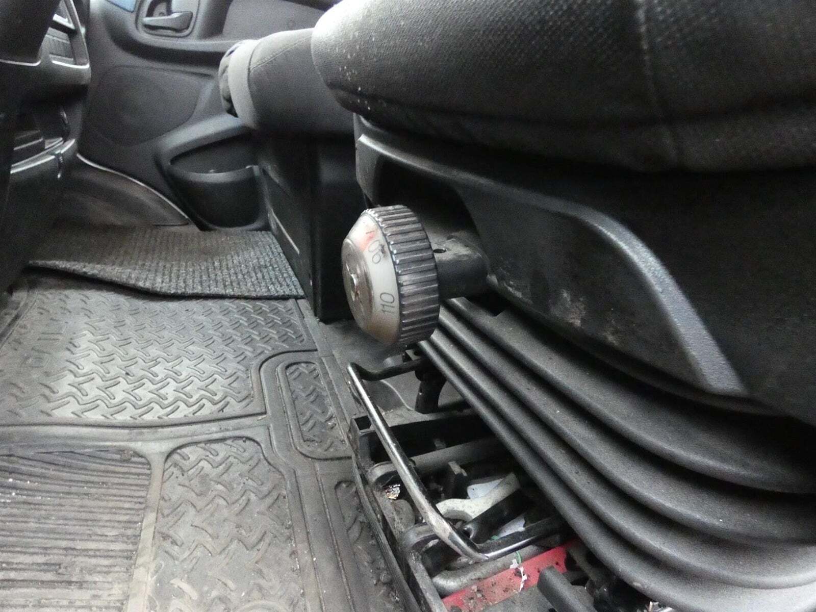 Hvid Iveco Daily fra 2020