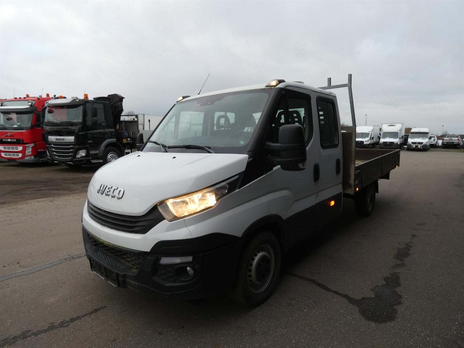 Hvid Iveco Daily fra 2018