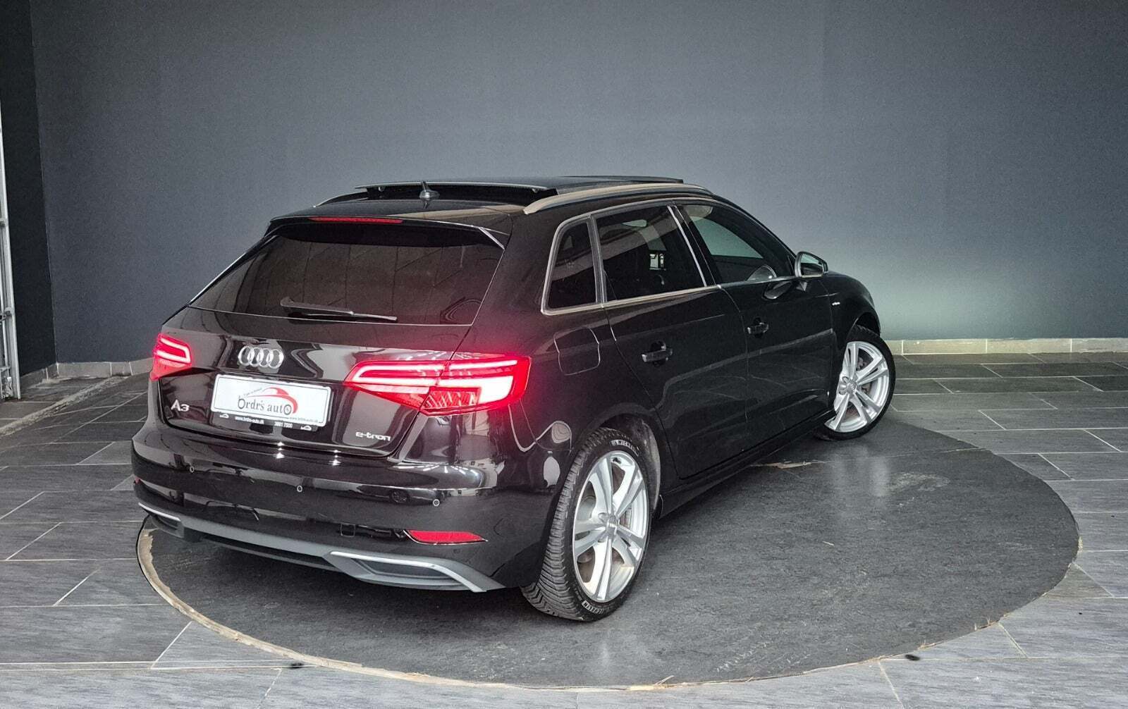 Audi A3 1,4 e-tron Sportback S-tr.