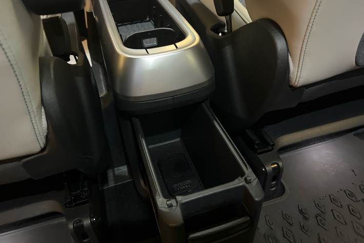 Hvid VW ID.Buzz fra 2023