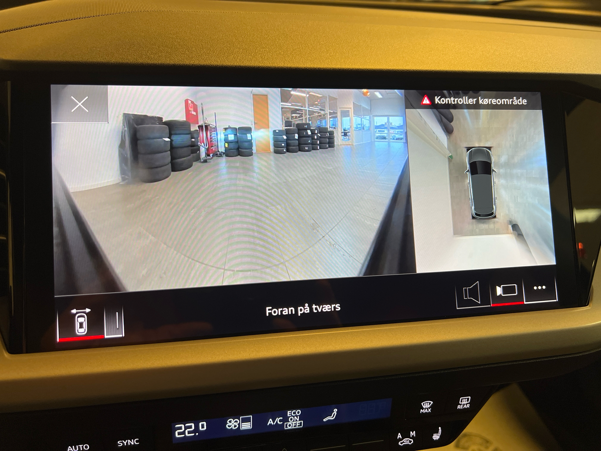 Sort Audi Q4 fra 2024