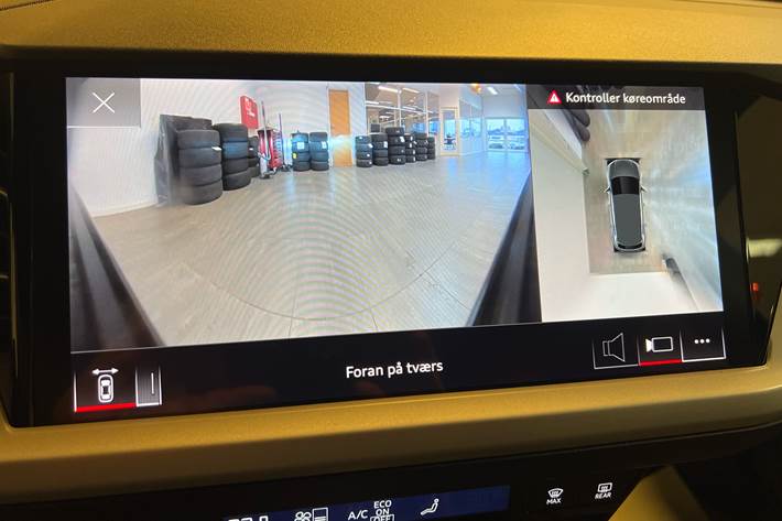 Sort Audi Q4 fra 2024