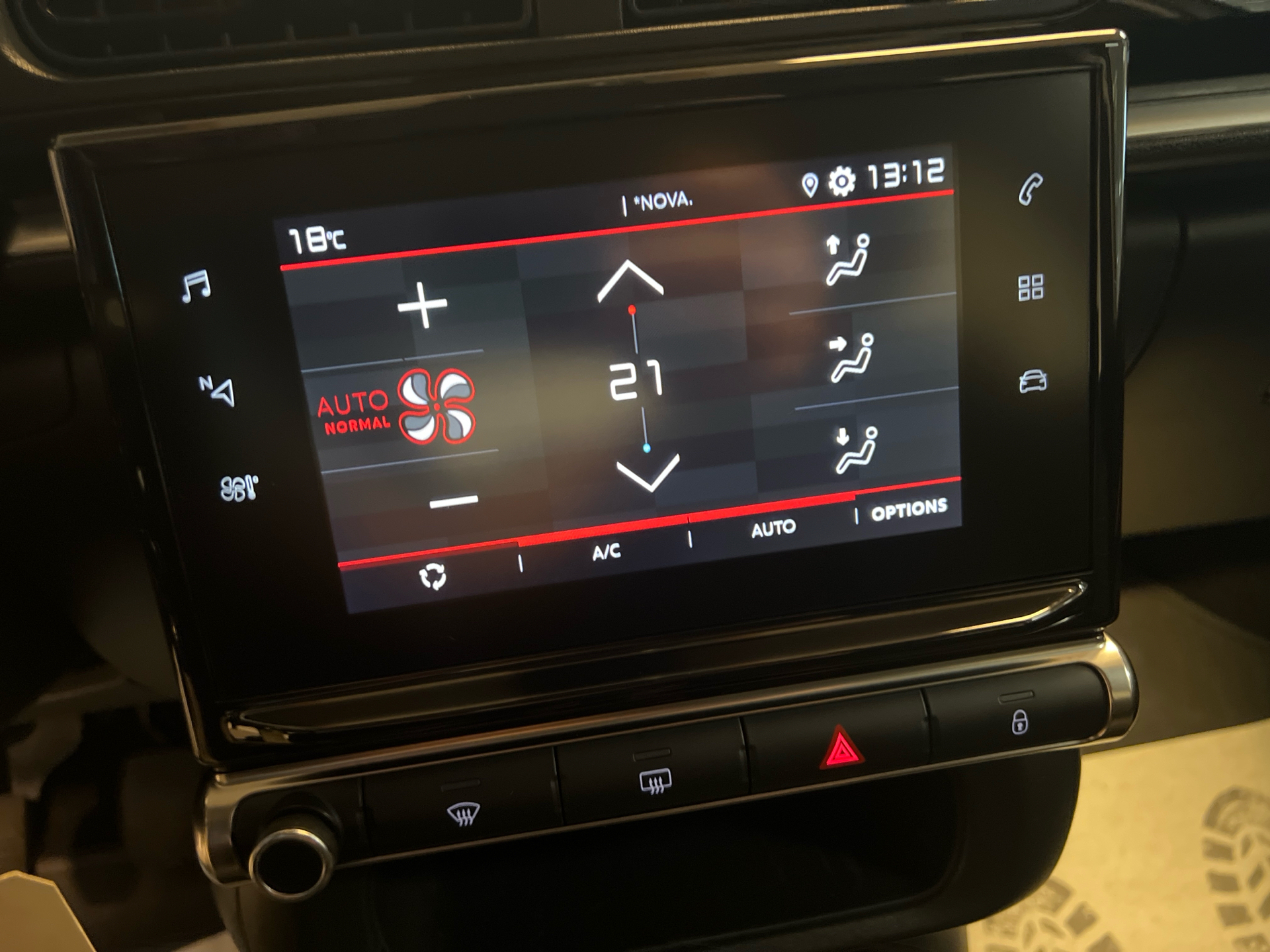 Beige Citroën C3 fra 2021