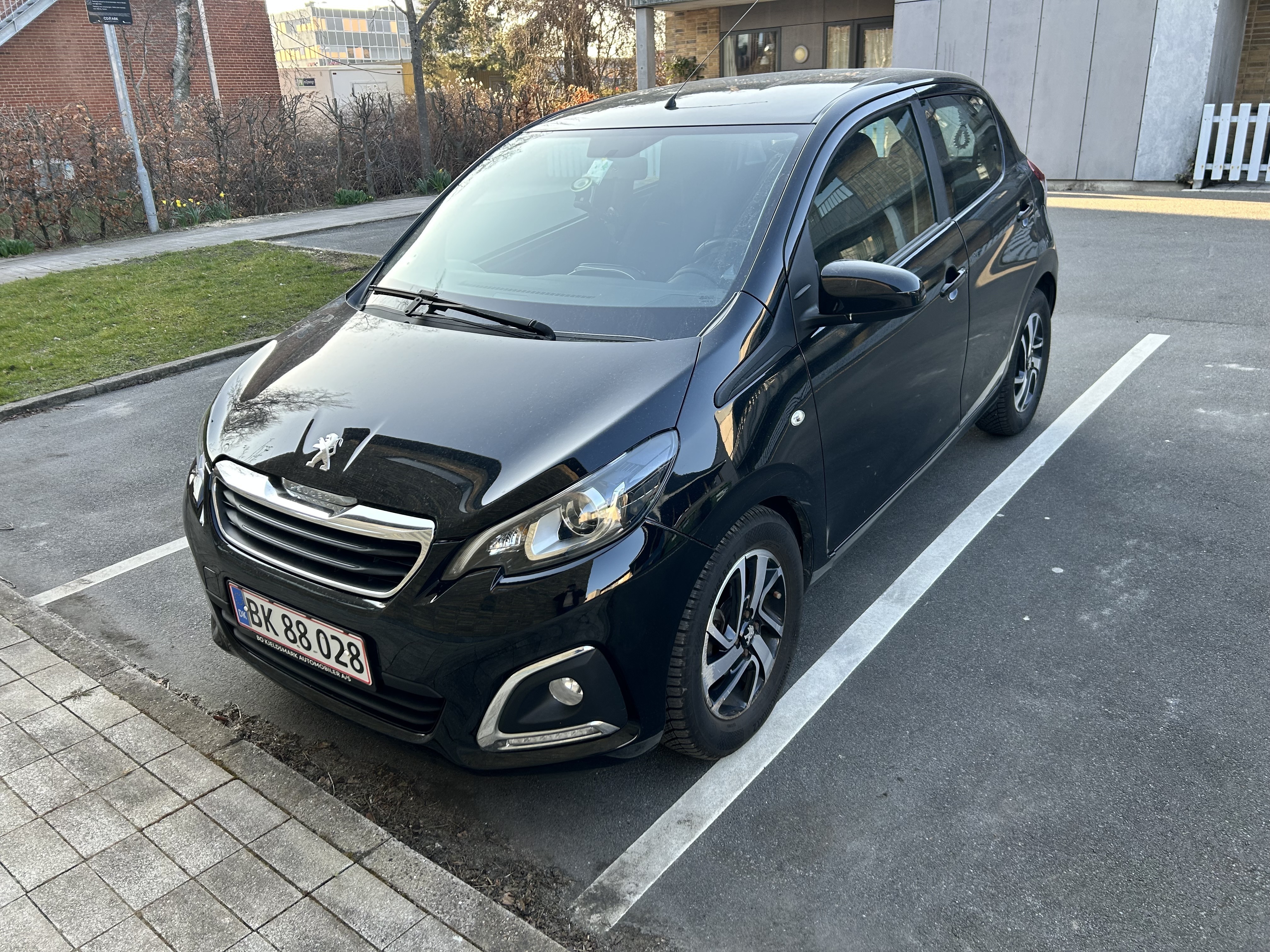 Peugeot 108 1,0 e-VTi 69 hk 5D