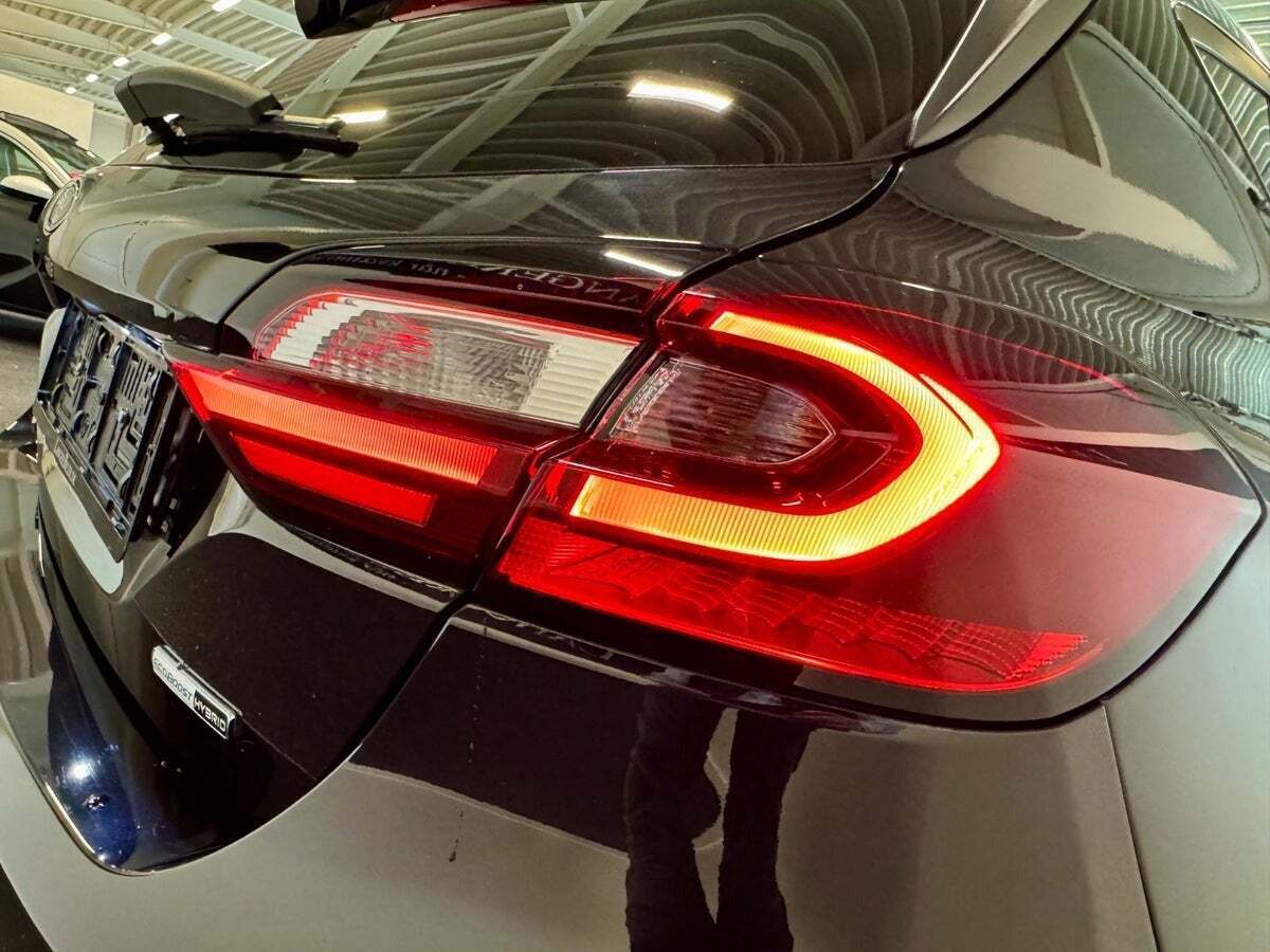 Ford Fiesta 1,0 EcoBoost mHEV ST-Line X