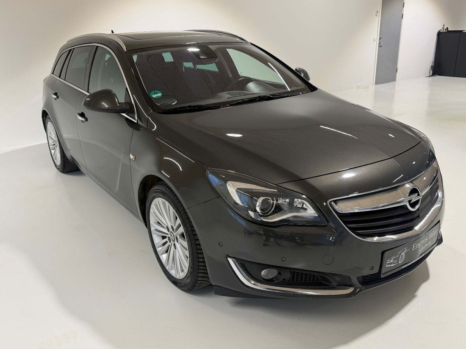 Opel Insignia 1,6 CDTi 136 Cosmo Sports Tourer