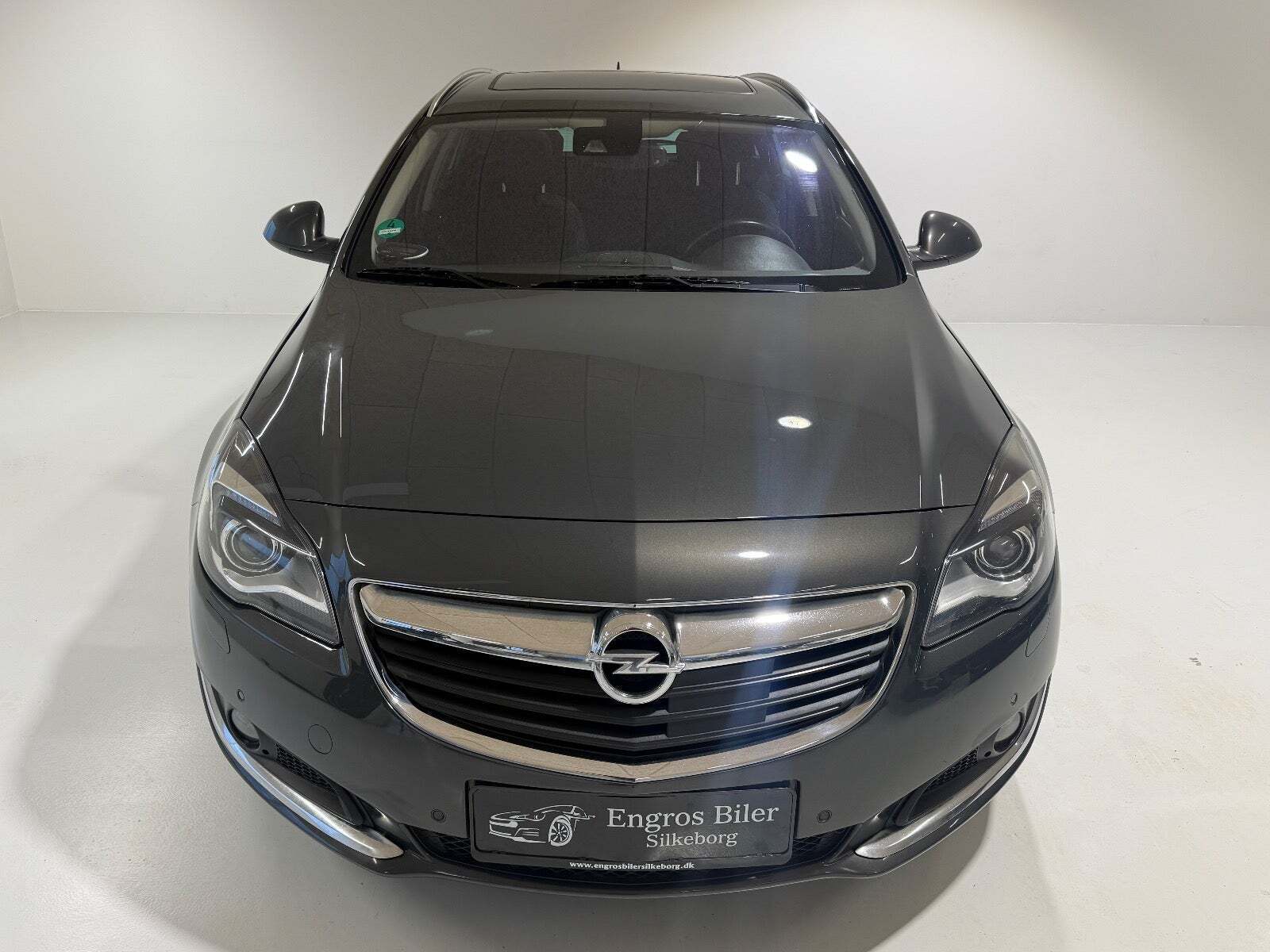 Opel Insignia 1,6 CDTi 136 Cosmo Sports Tourer