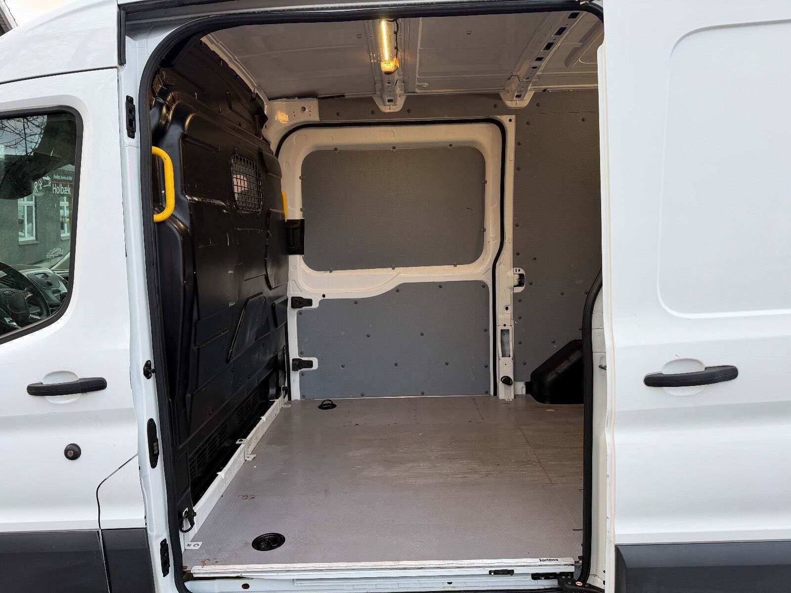 Ford Transit 350 L2 Van 2,0 TDCi 170 Trend H2 FWD