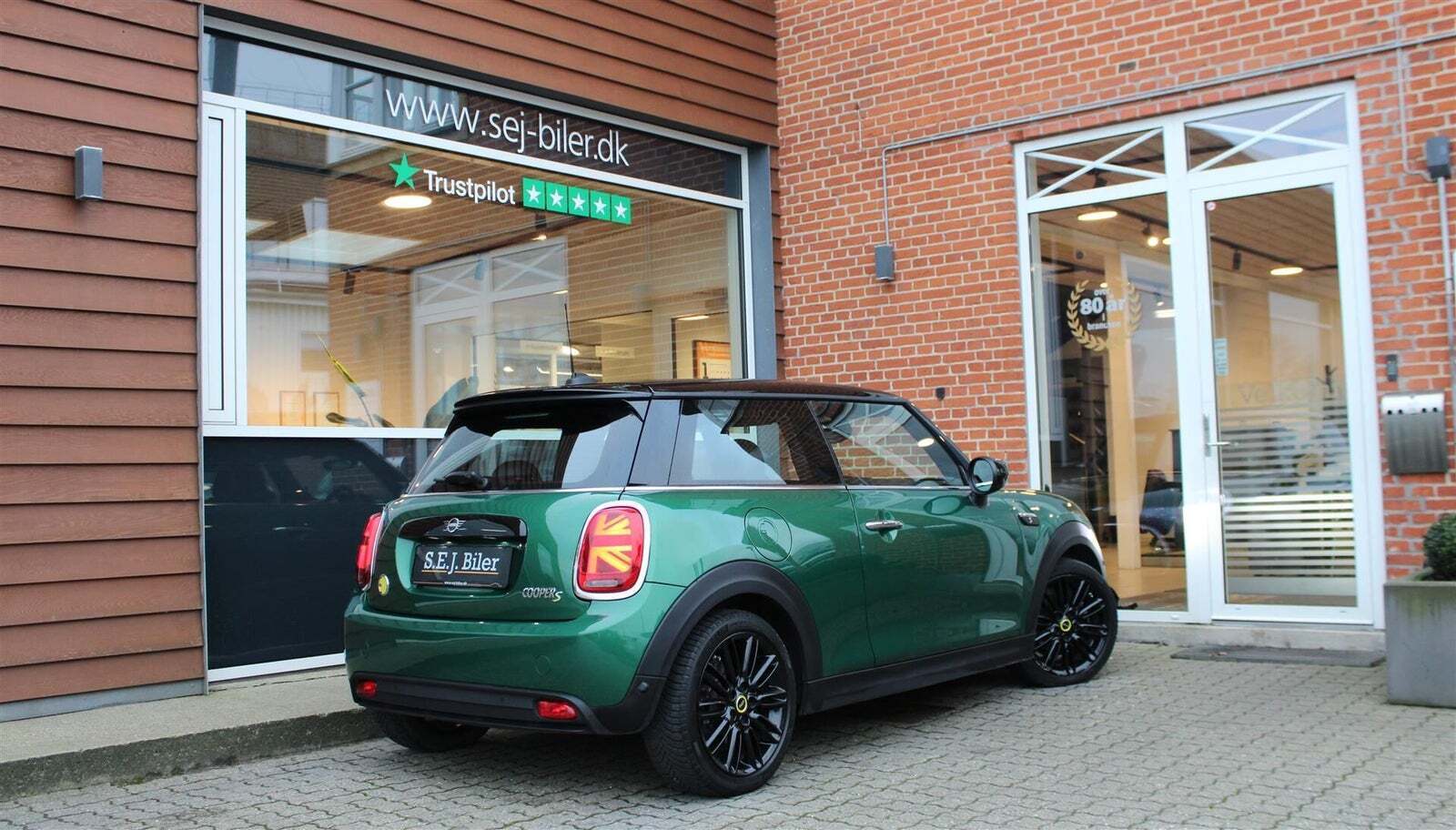 Grøn Mini Cooper SE fra 2021