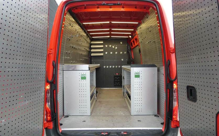 Mercedes Sprinter 317 2,0 CDi A2 Kassevogn aut. RWD