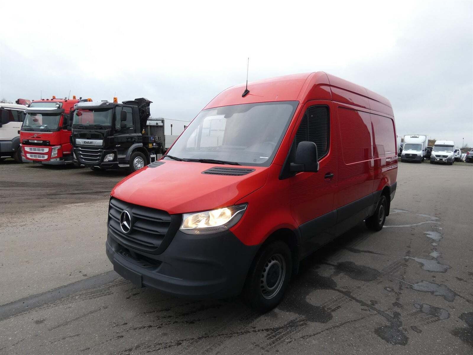 Mercedes Sprinter 317 2,0 CDi A2 Kassevogn aut. RWD