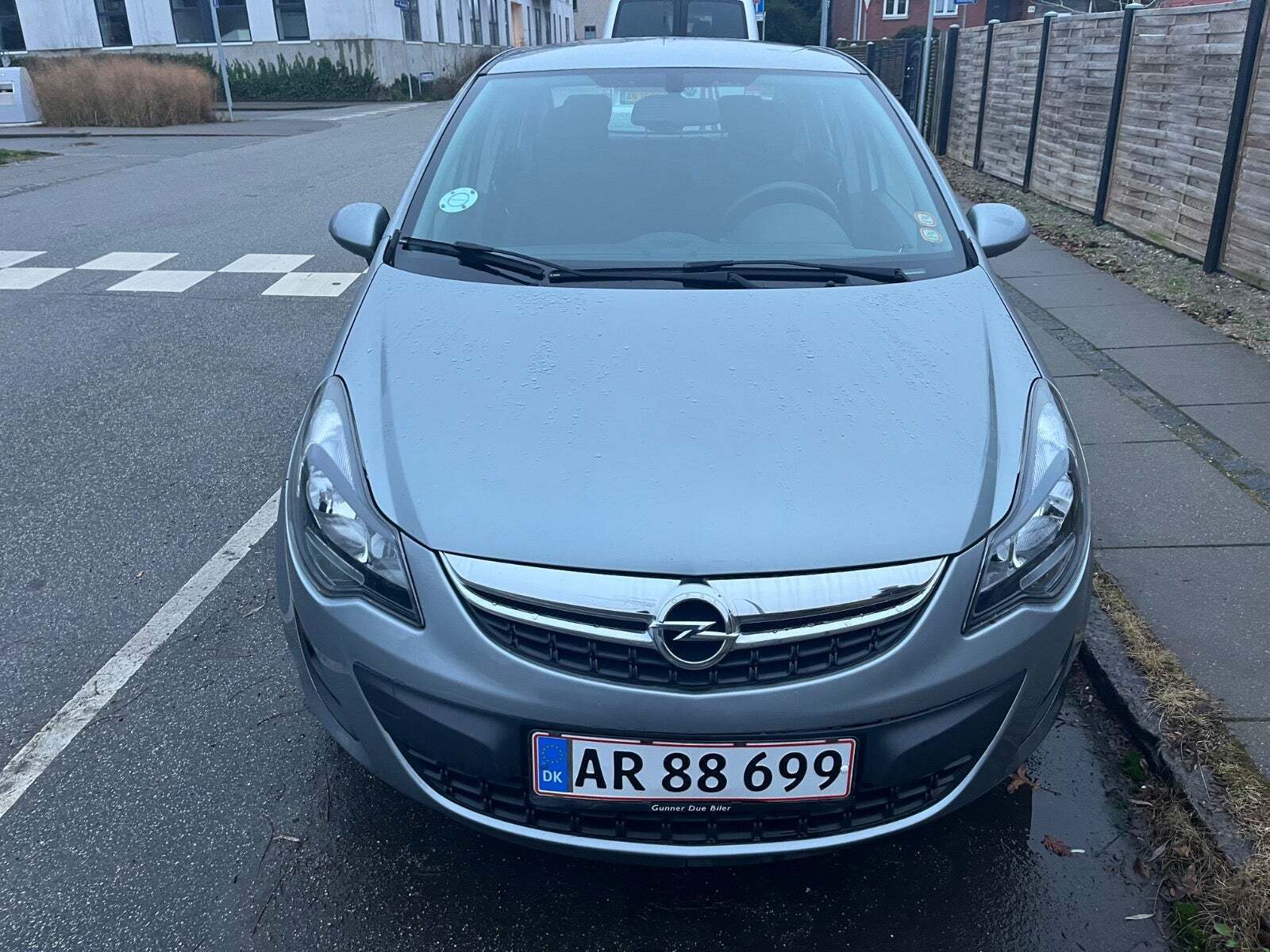 Opel Corsa 1,2 16V Enjoy
