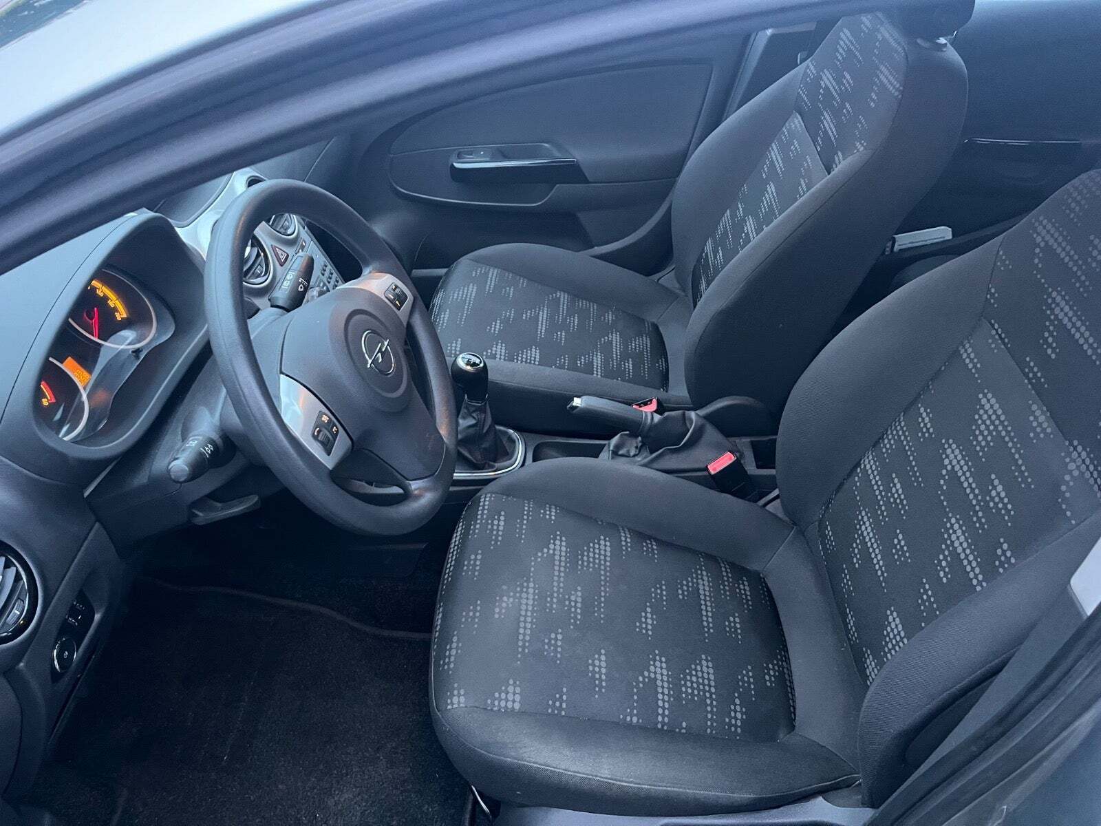 Opel Corsa 1,2 16V Enjoy