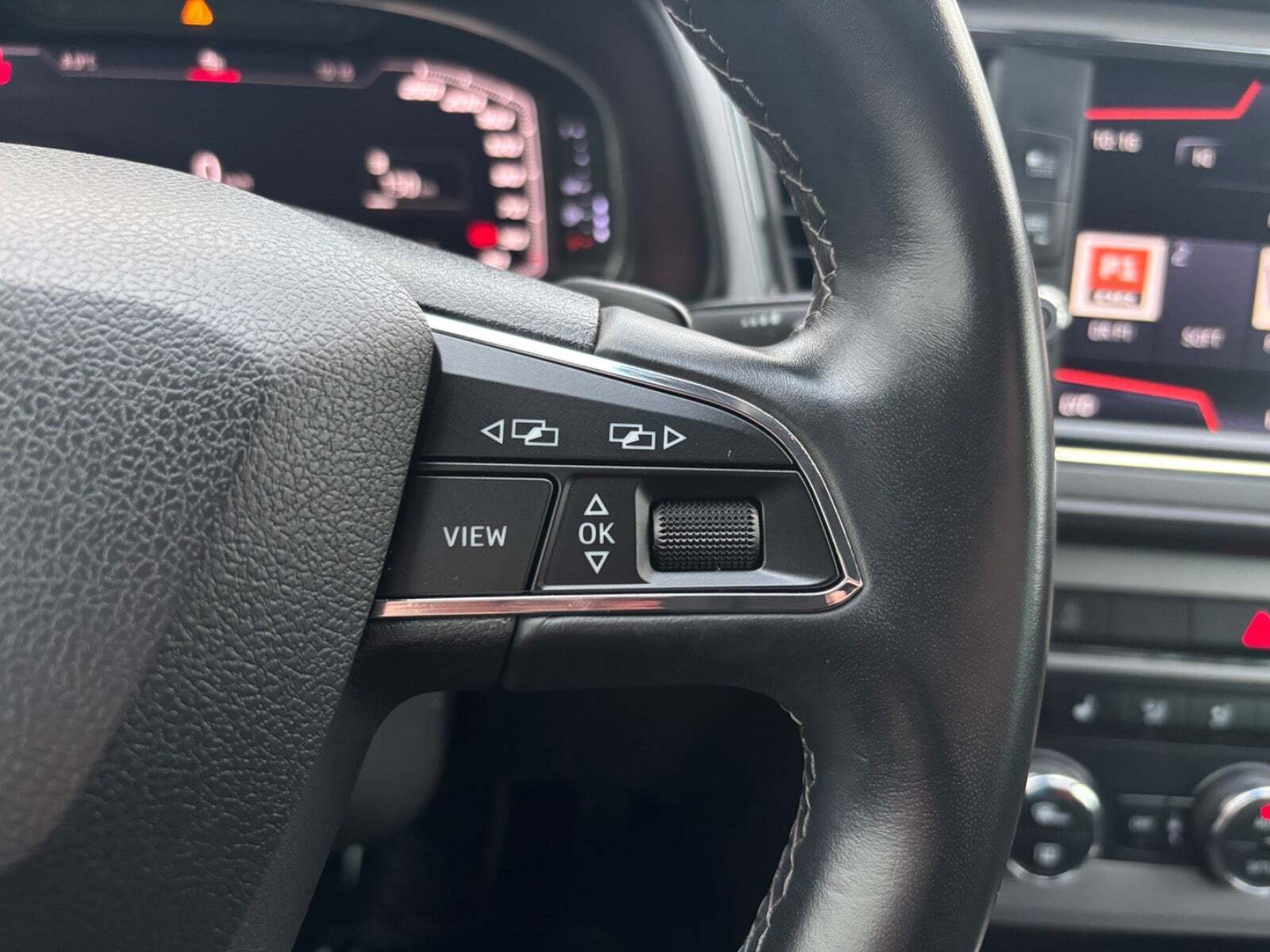 Hvid Seat Leon fra 2019