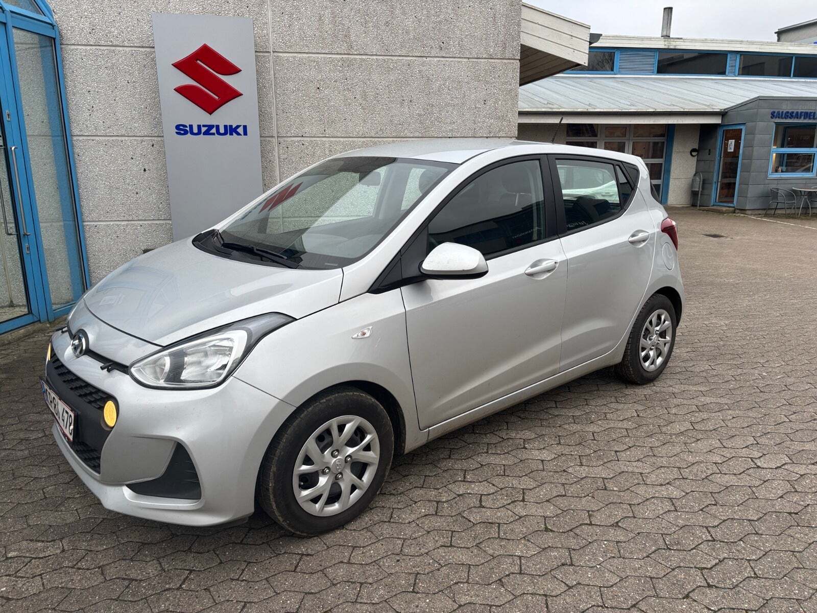 Hyundai i10 1,0 Trend Komfort