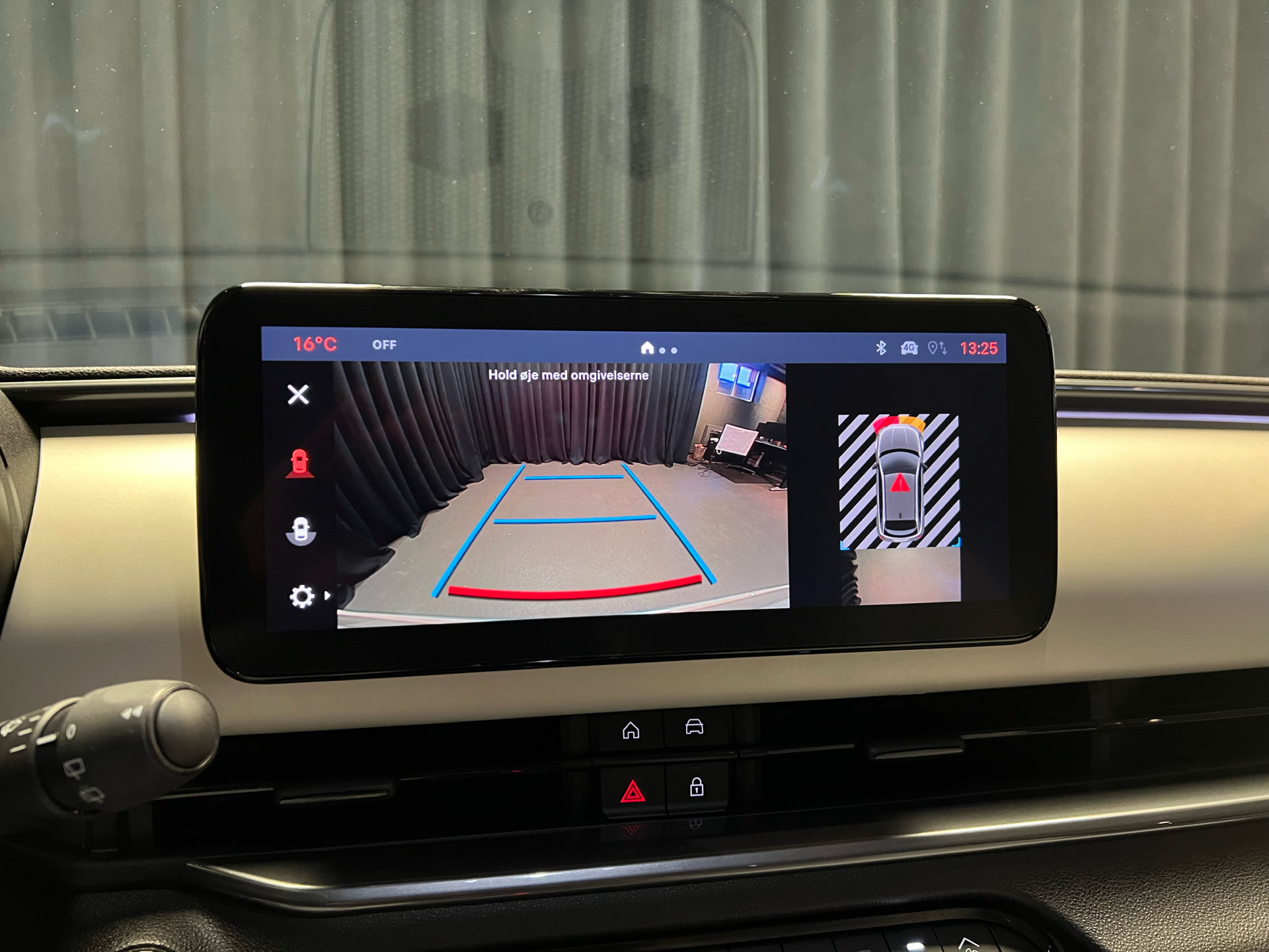 Grå Fiat 600e fra 2024