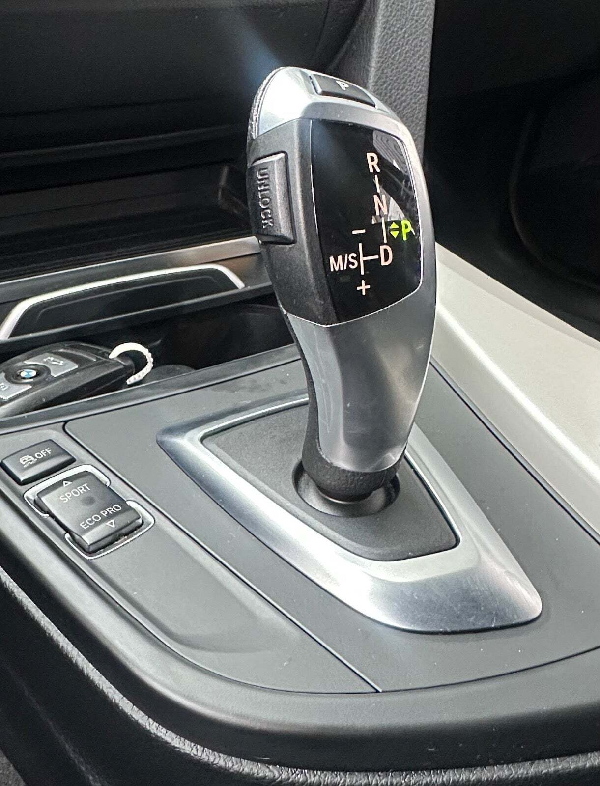 BMW 320d 2,0 Touring Luxury Line xDrive aut.