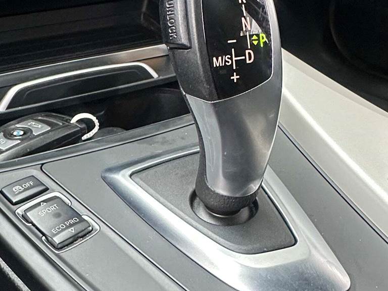 BMW 320d 2,0 Touring aut.