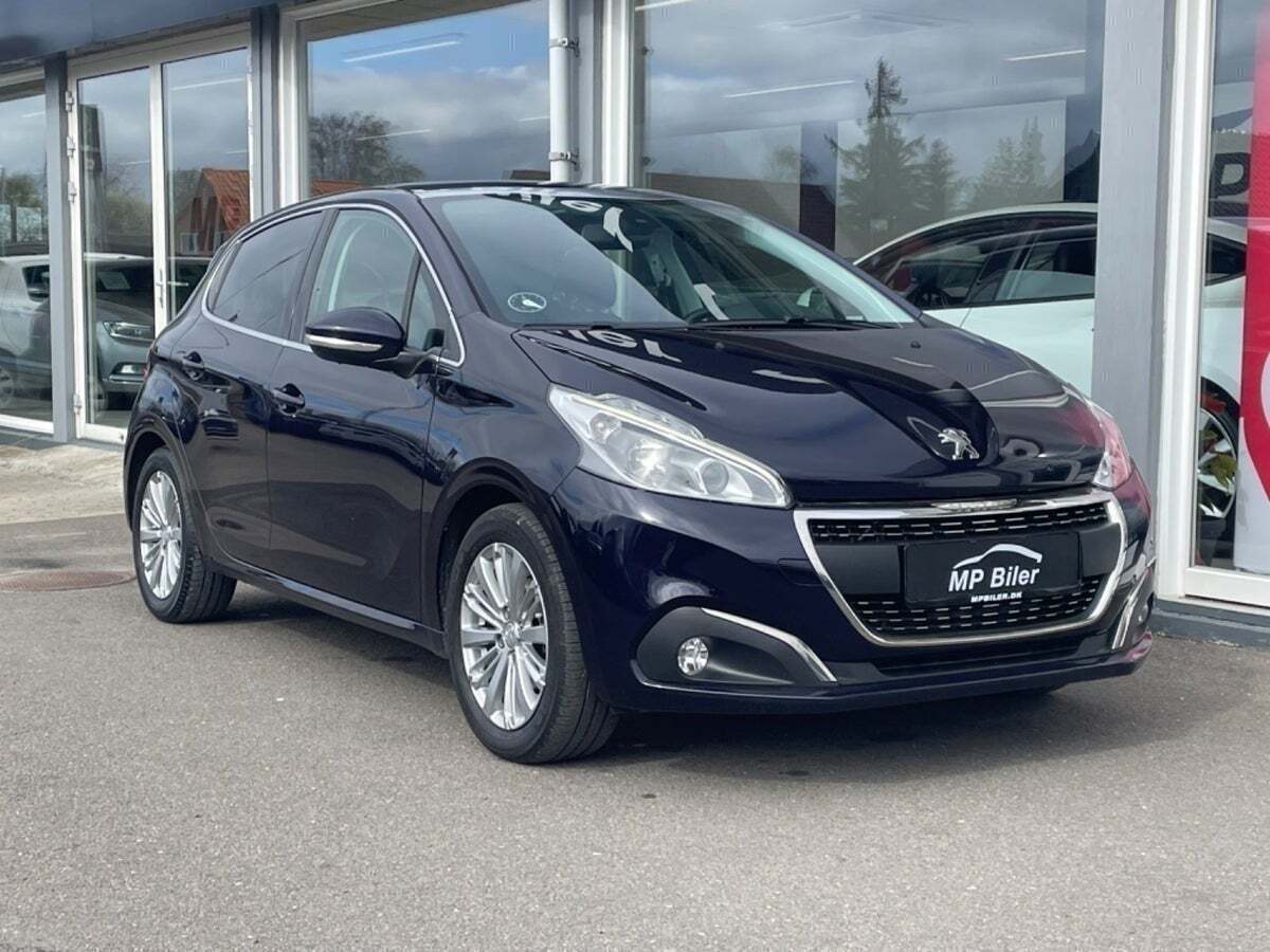 Peugeot 208 1,5 BlueHDi 100 Infinity Sky