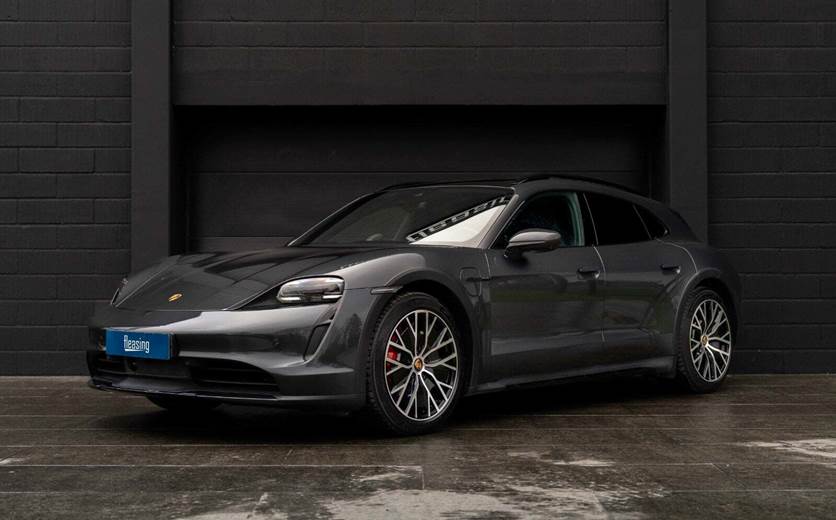 Porsche Taycan 4S Performance+ Cross Turismo