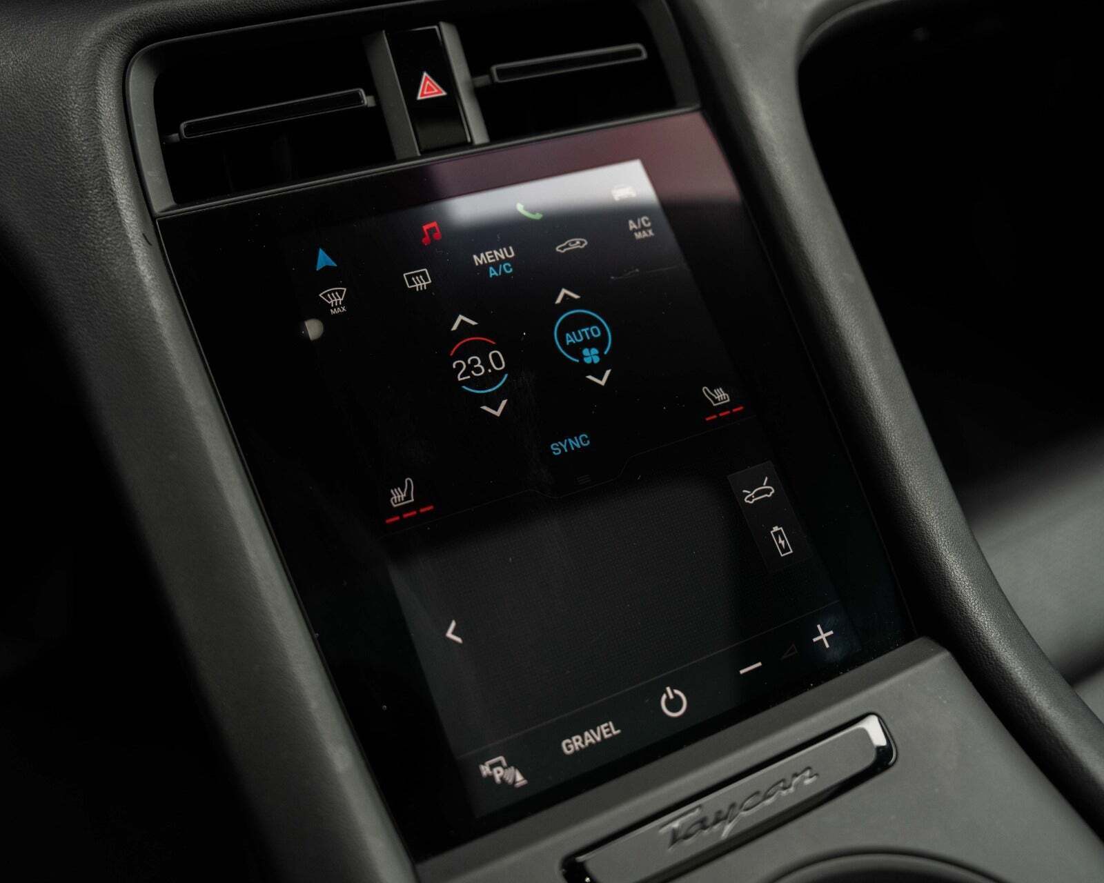 Grå Porsche Taycan 4S fra 2021