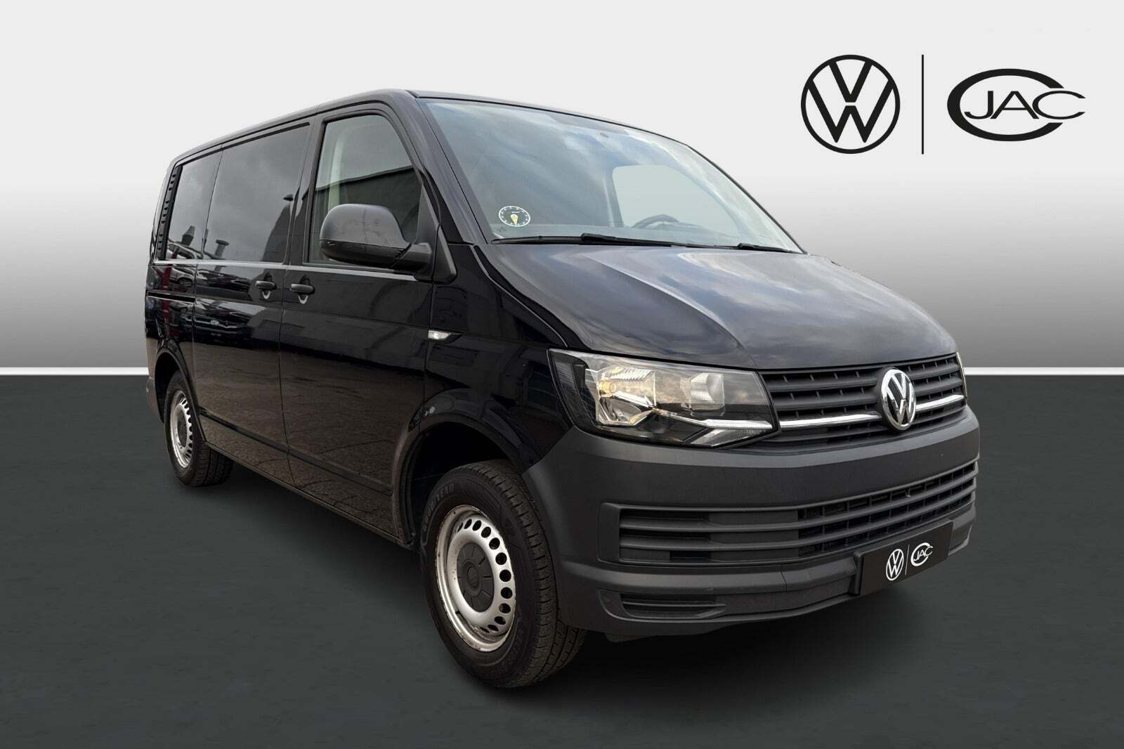VW Transporter 2,0 TDi 150 Kassevogn DSG kort