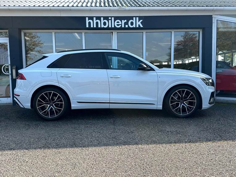 Audi Q8 50 TDi S-line quattro Tiptr.