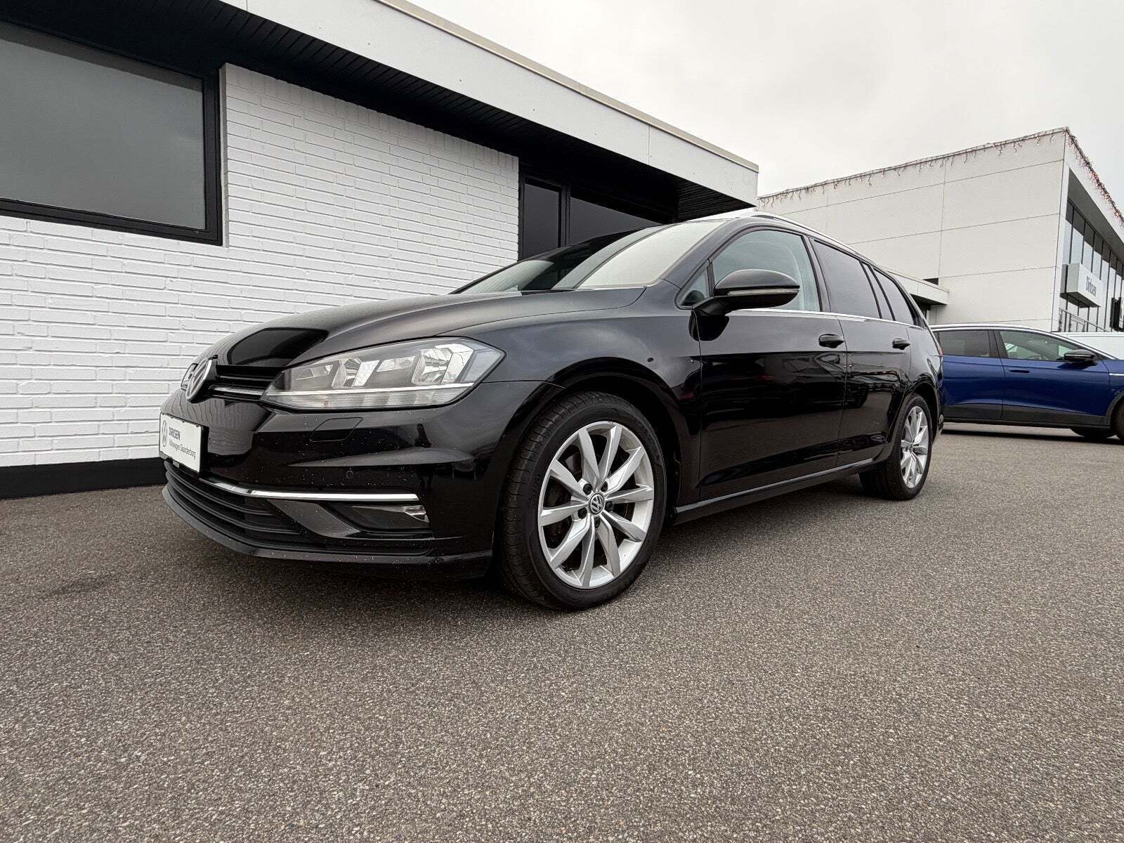 VW Golf VII 2,0 TDi 150 Highline Variant DSG Van