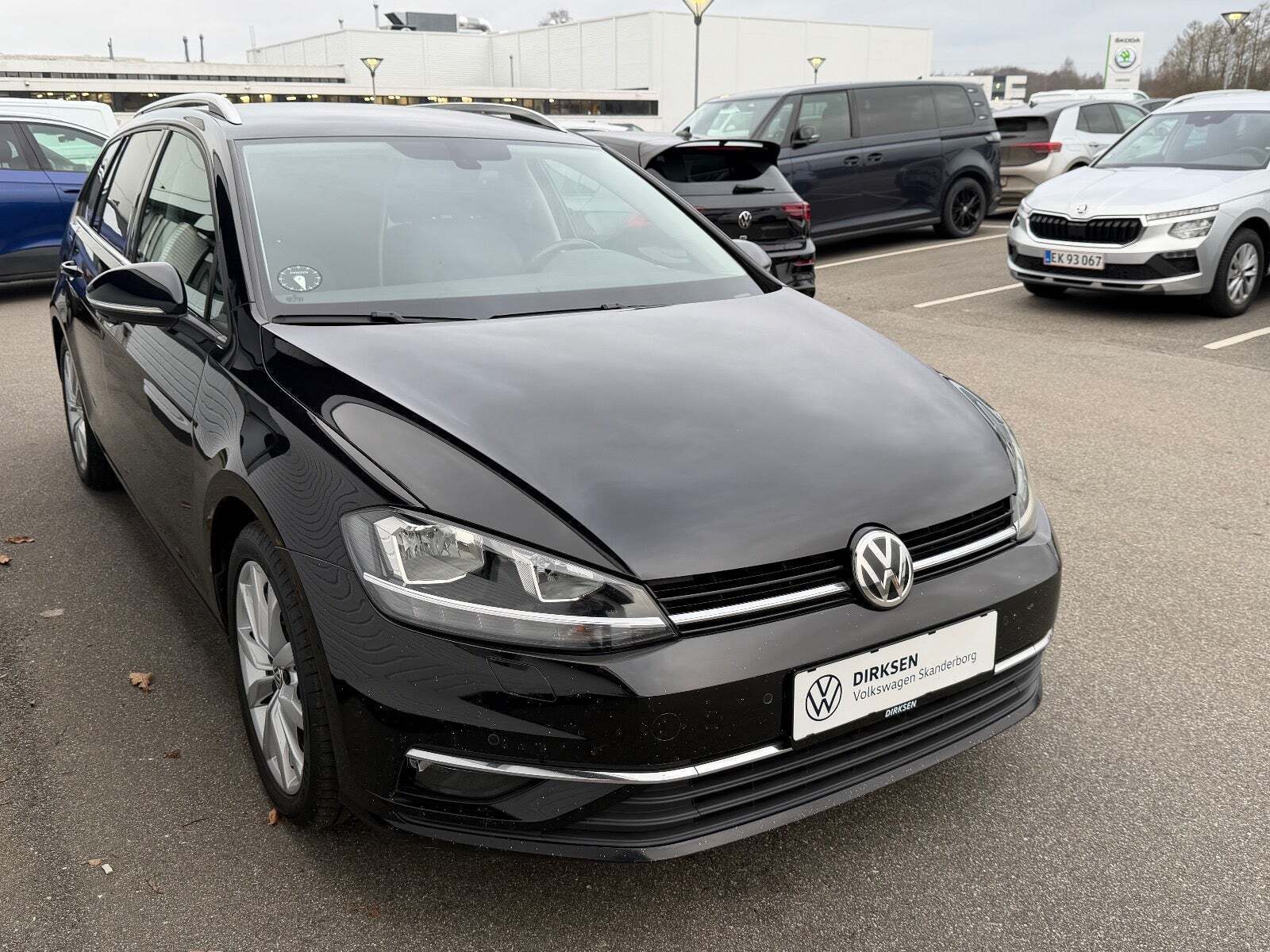 VW Golf VII 2,0 TDi 150 Highline Variant DSG Van