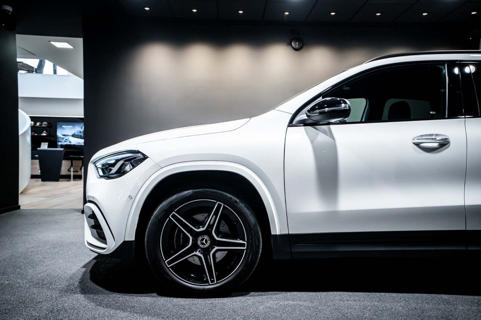 Mercedes GLA250 e