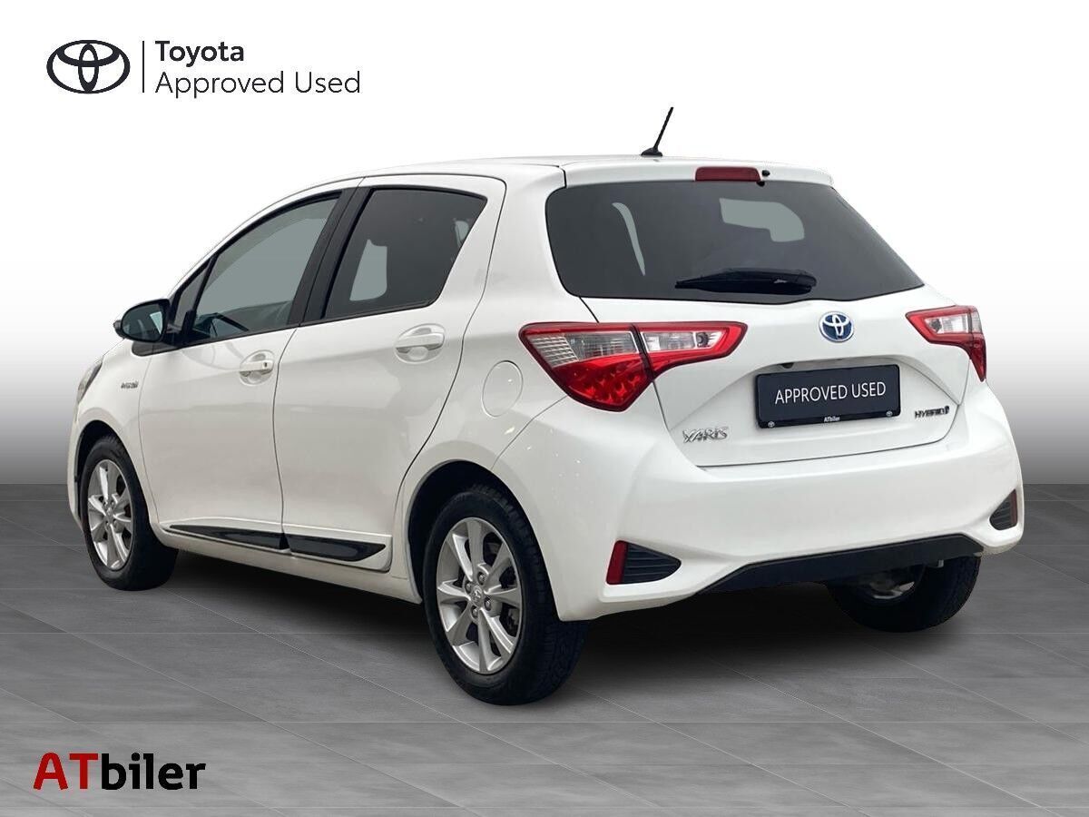 Toyota Yaris 1,5 Hybrid H3 Smartpakke E-CVT 100HK 5d Trinl. Gear