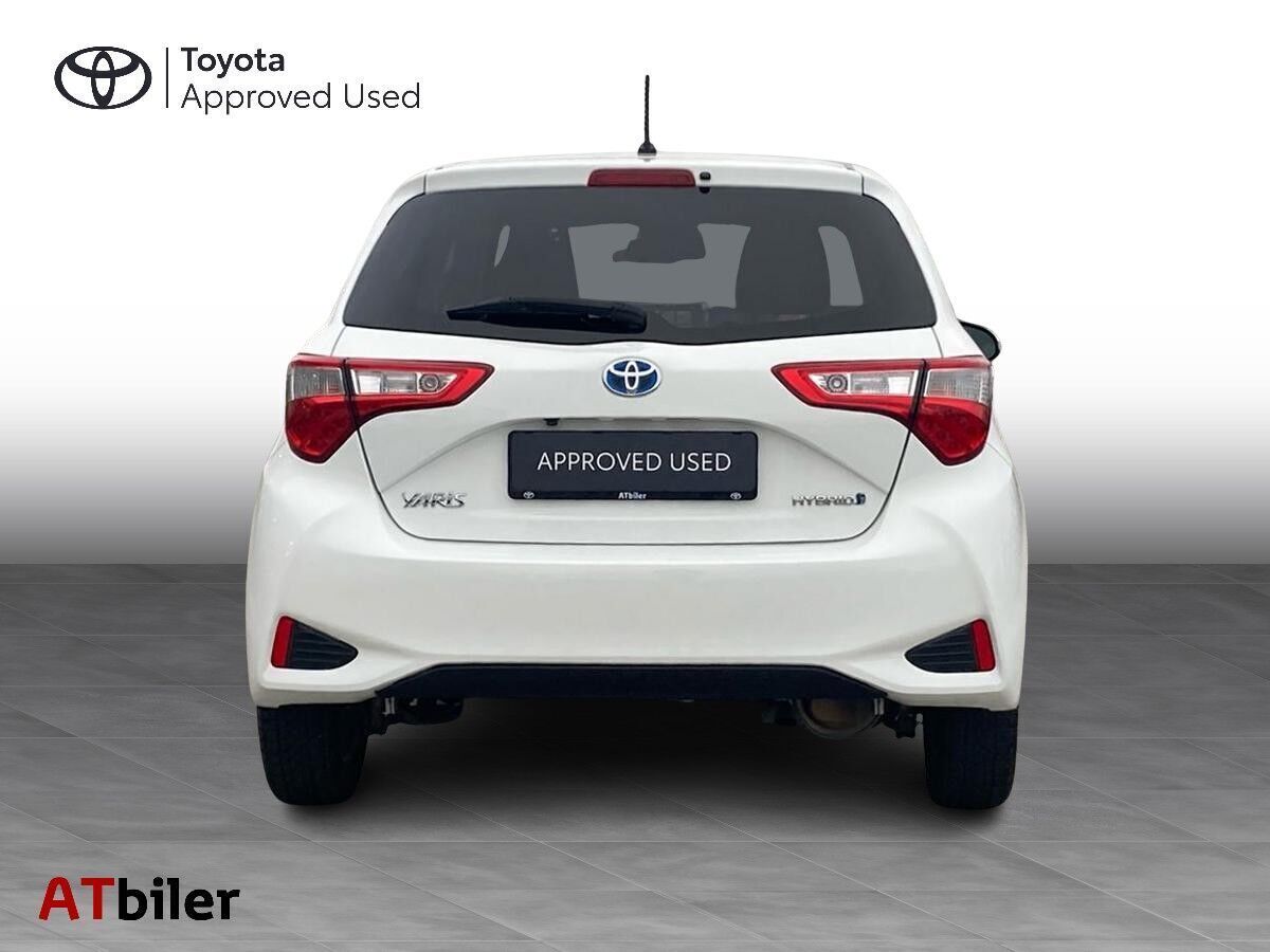 Toyota Yaris 1,5 Hybrid H3 Smartpakke E-CVT 100HK 5d Trinl. Gear